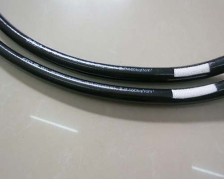 High pressure spray hose